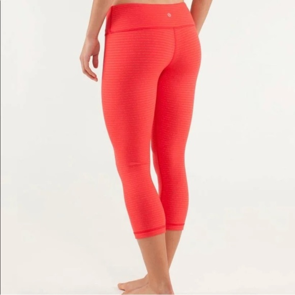 Lululemon Wunder Under Crop 6